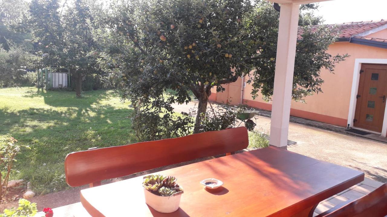 Apartman Lena Umag Luaran gambar